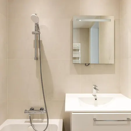 Apartment Prestigious 4br - Sleeps 9 - Trocadero