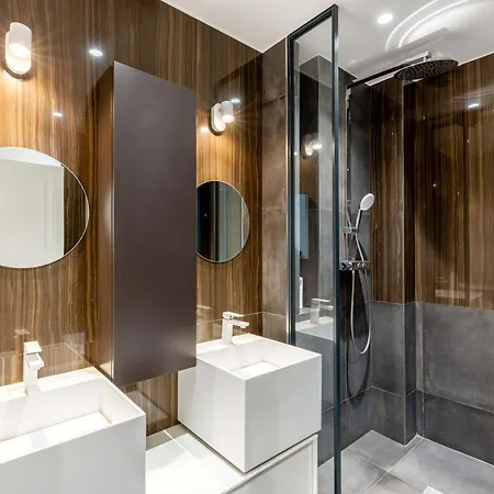 شقة Prestigious 4br - Sleeps 9 - Trocadero باريس